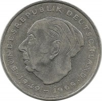 Теодор Хойс. 20 лет Федеративной Республике (1949-1969). Монета 2 марки. 1973 год, Монетный двор - Гамбург (J). ФРГ.