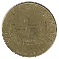 Монета 10 леков. 2009 год, Крепость Берат.  Албания.